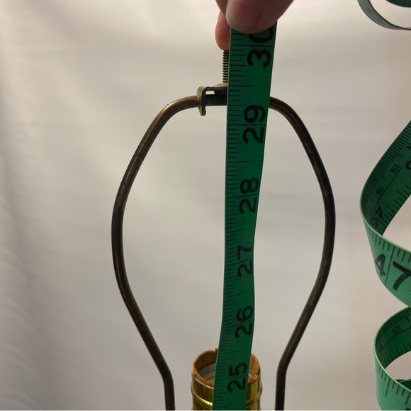 Elegant Gold Table Lamp brass vintage Regency style. No lampshade - Picture 13 of 16